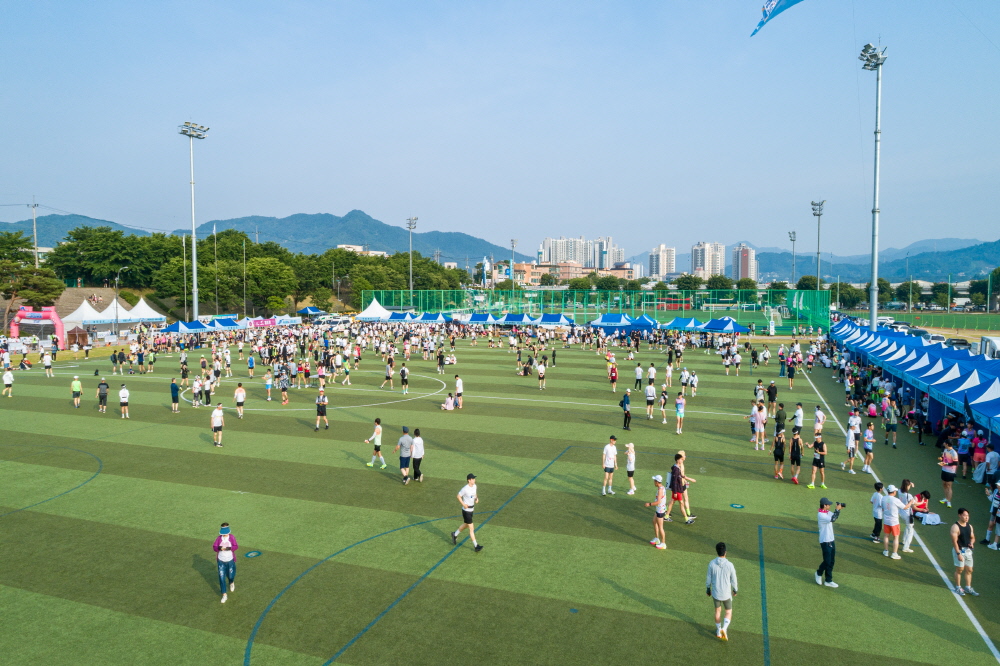 ���� ����